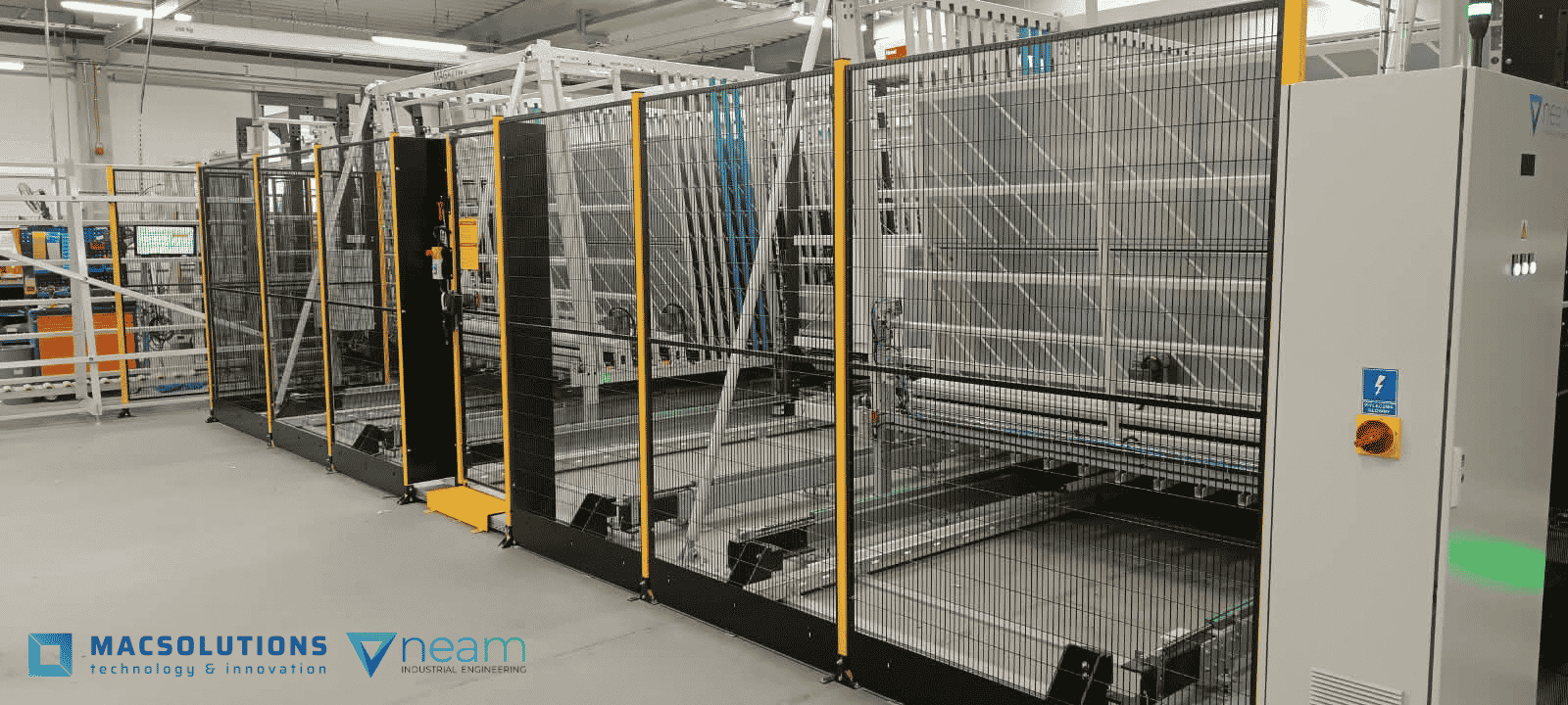 Nowy system automatycznej logistyki szkła pracuje już w AWILUX